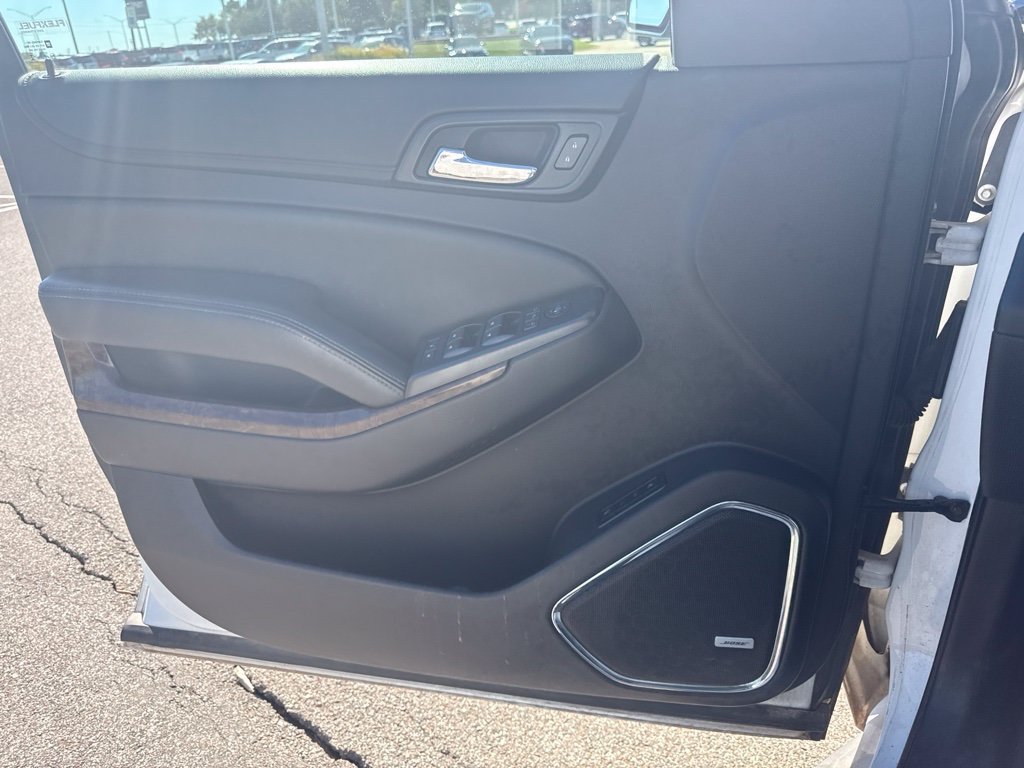 Used 2015 White Chevrolet LT image 12