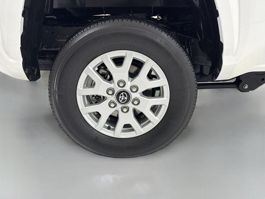 Used 2025 Ice Cap Toyota SR5 Double Cab 6