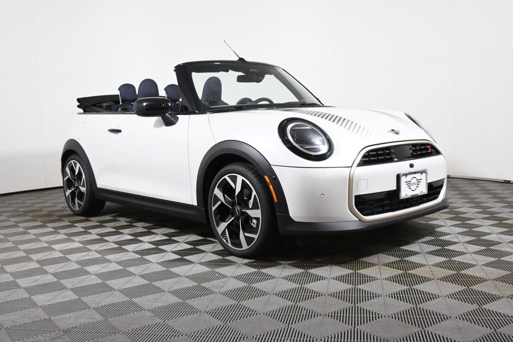 2026 MINI Convertible S - Photo 17