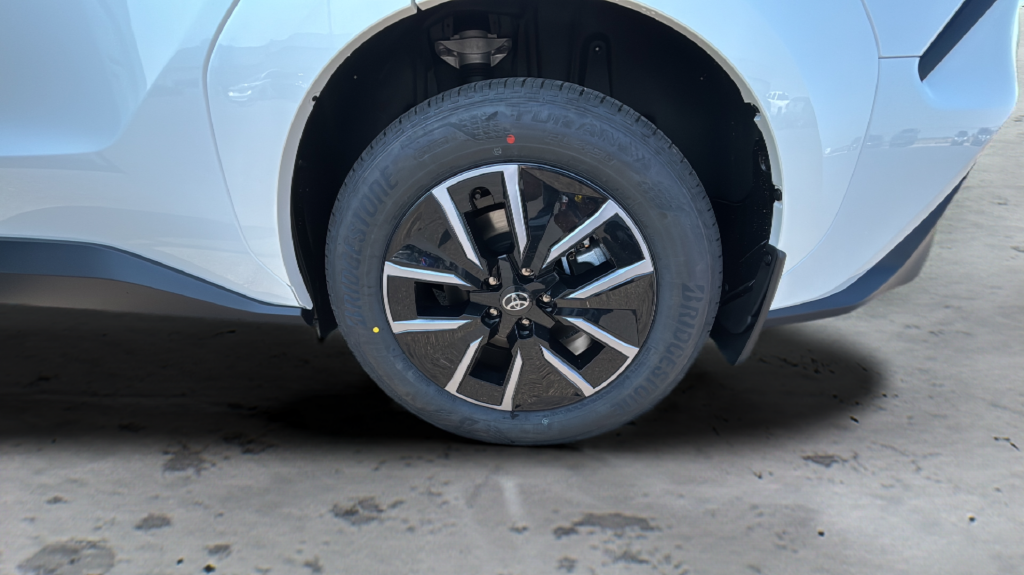New 2026 Wind Chill Pearl Toyota XLE image 45