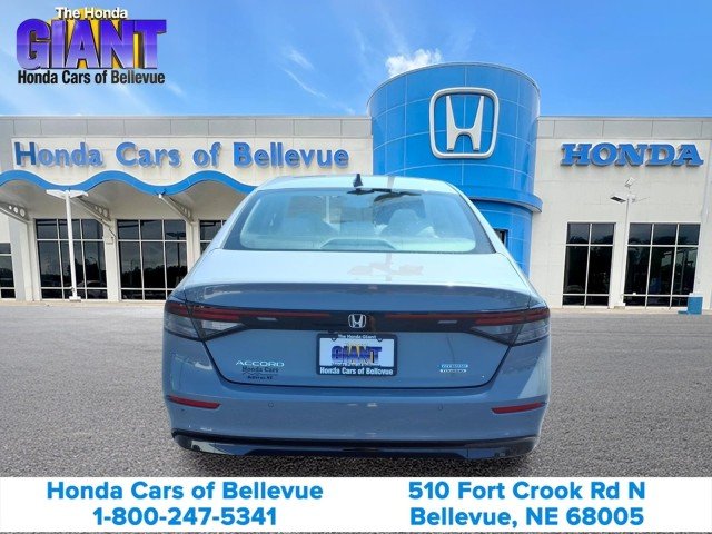 New 2026 Urban Gray Pearl Honda Touring image 6