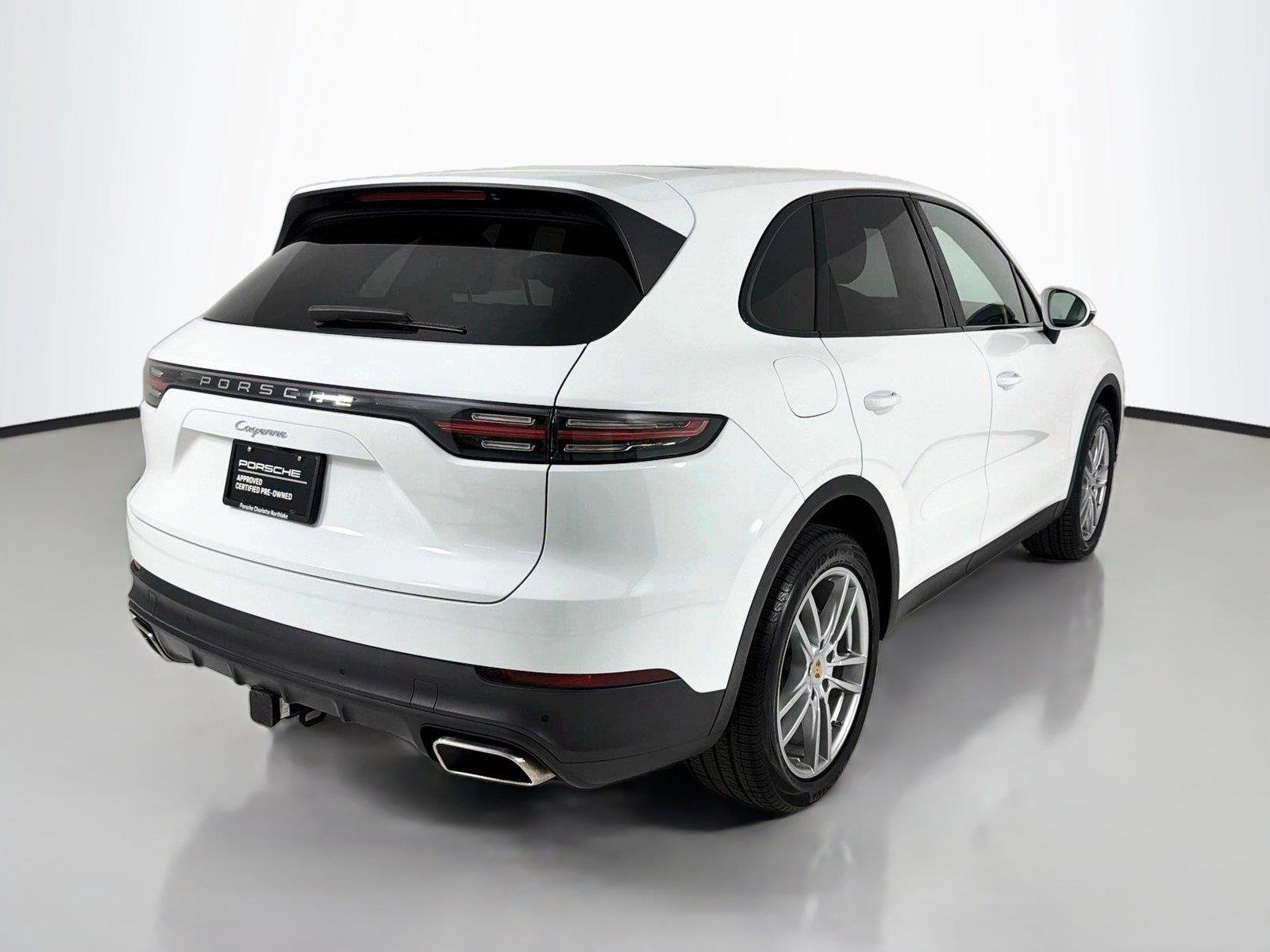 Used 2023 White Porsche Base image 27