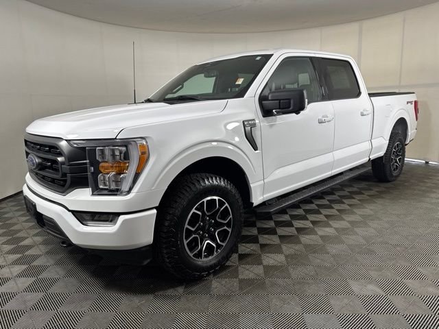 Used 2023 White Ford XLT image 8