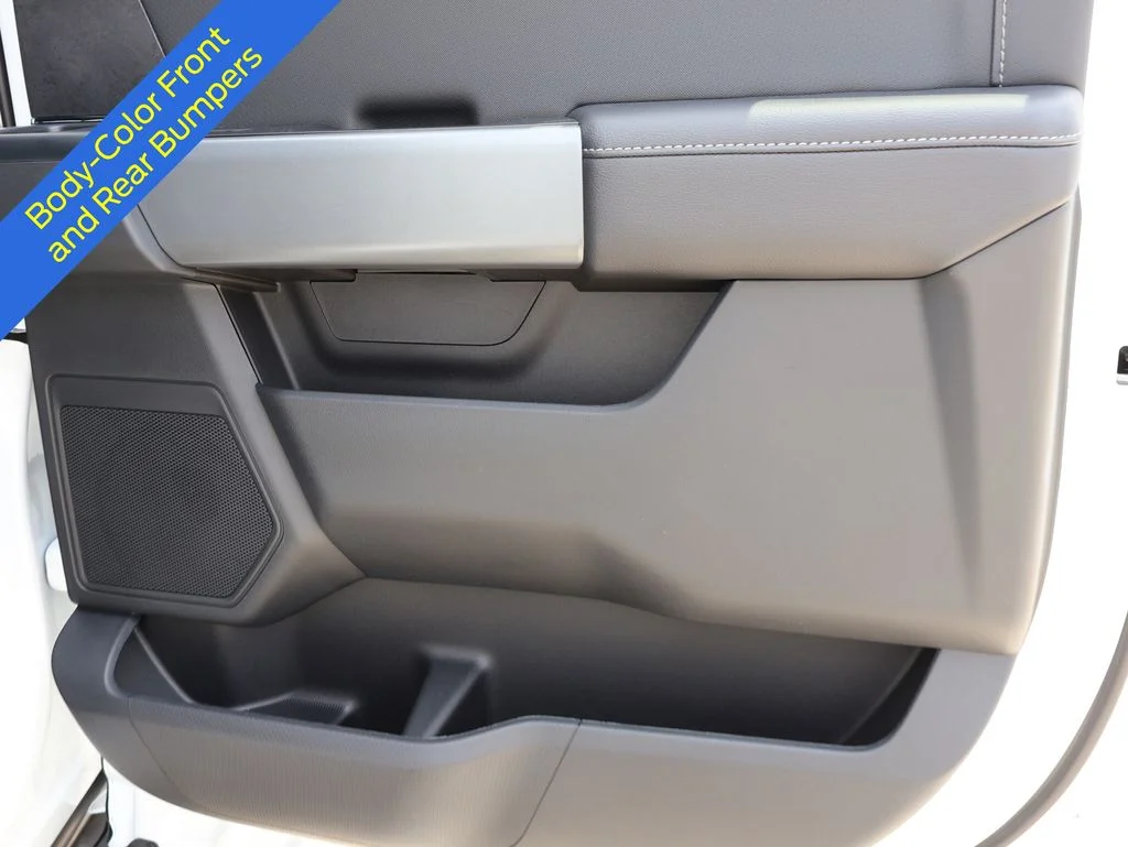 New 2026 Oxford White Ford XLT image 12