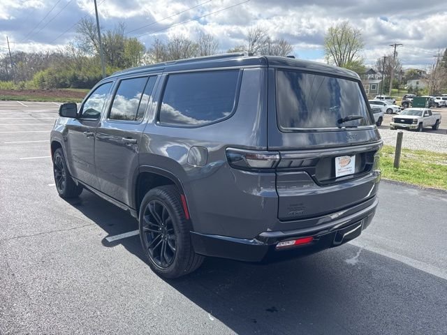 New 2026 Baltic-Gray Metallic Clear-Coat Exterior Paint Jeep Summit Obsidian image 5