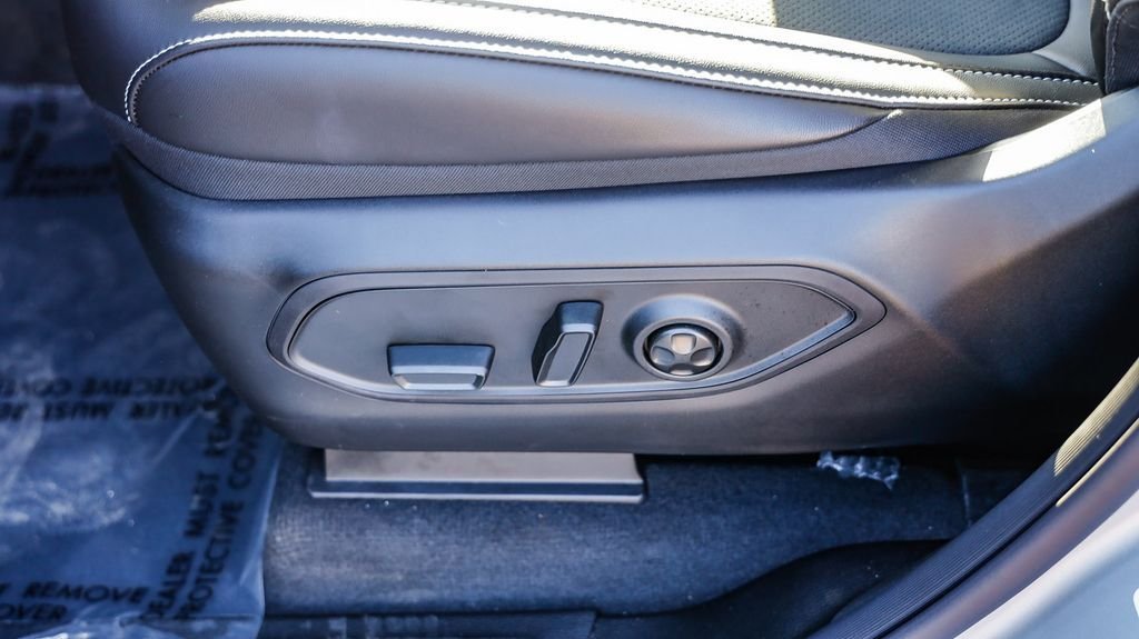 New 2026 Silver Jeep Altitude image 26