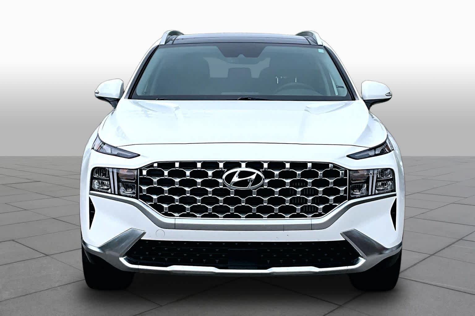 Used 2022 Quartz White Hyundai SEL Premium image 4