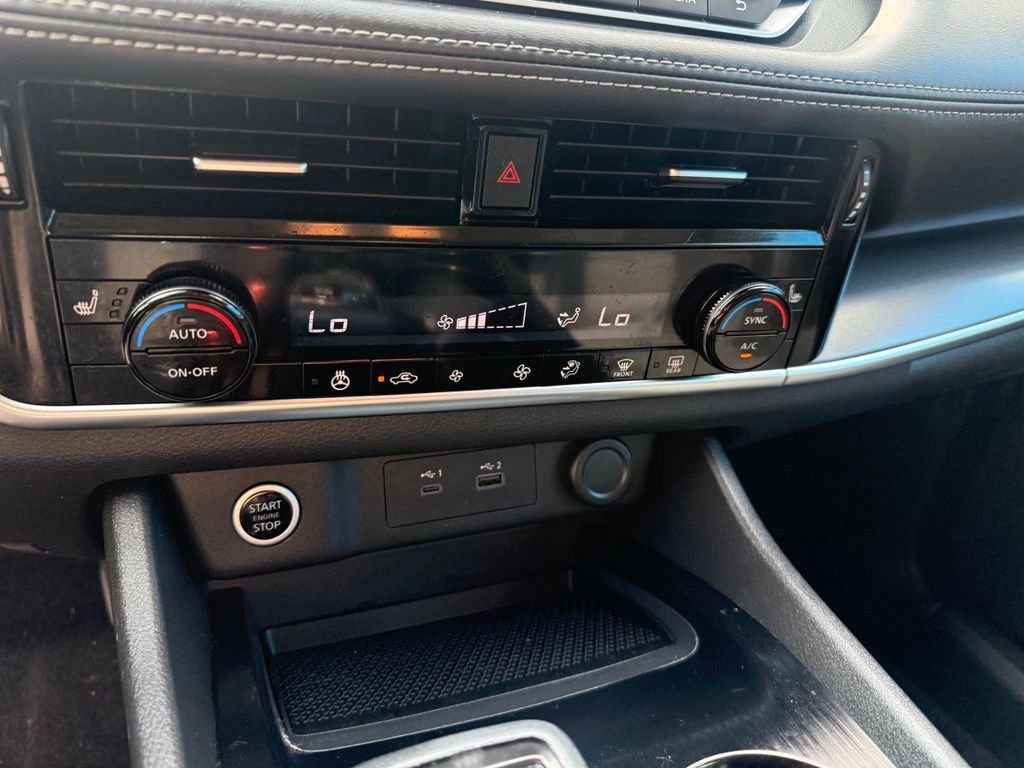 2021 Nissan Rogue SV - Photo 29