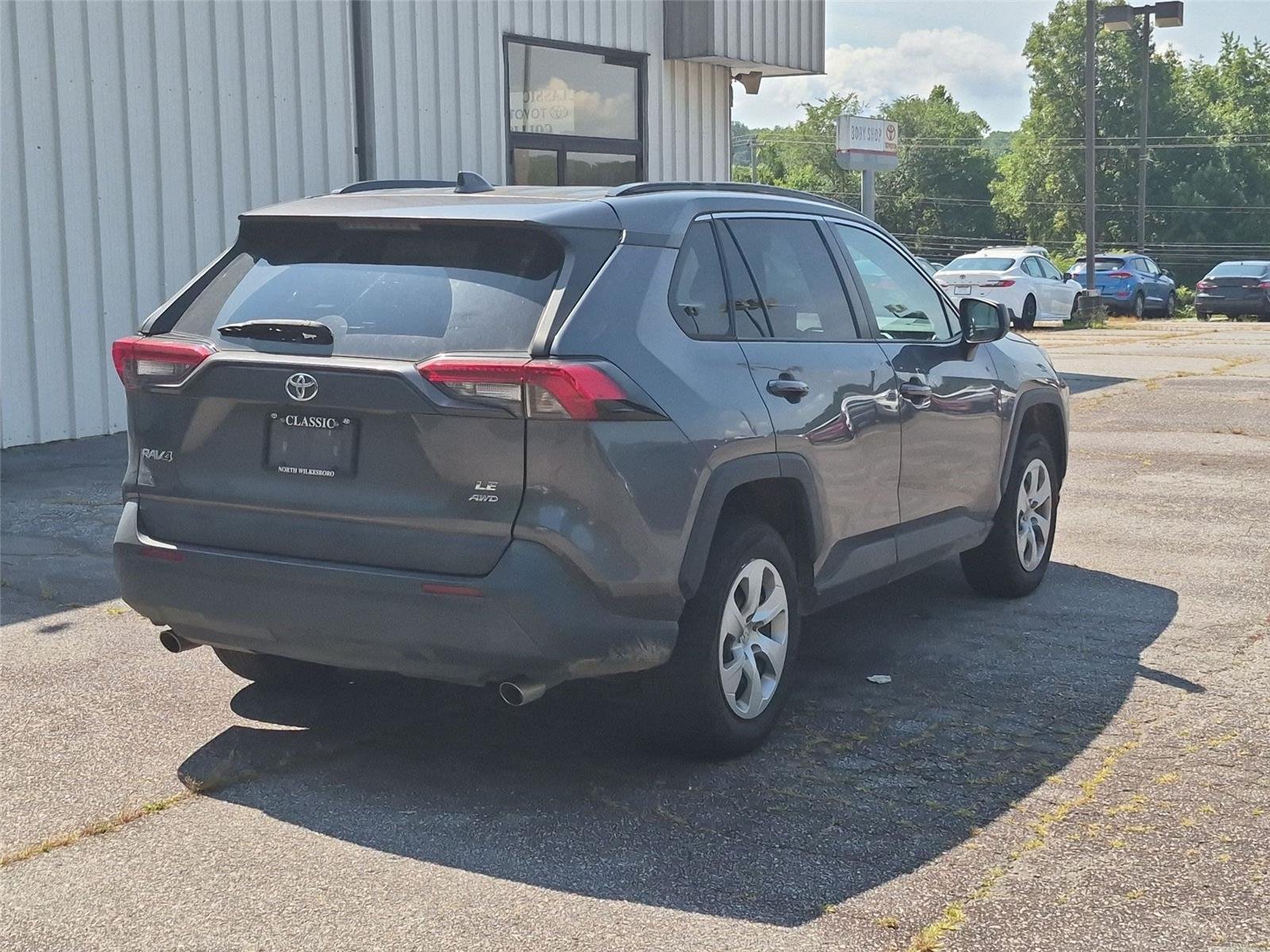 Used 2021 Magnetic Gray Metallic Toyota LE image 5