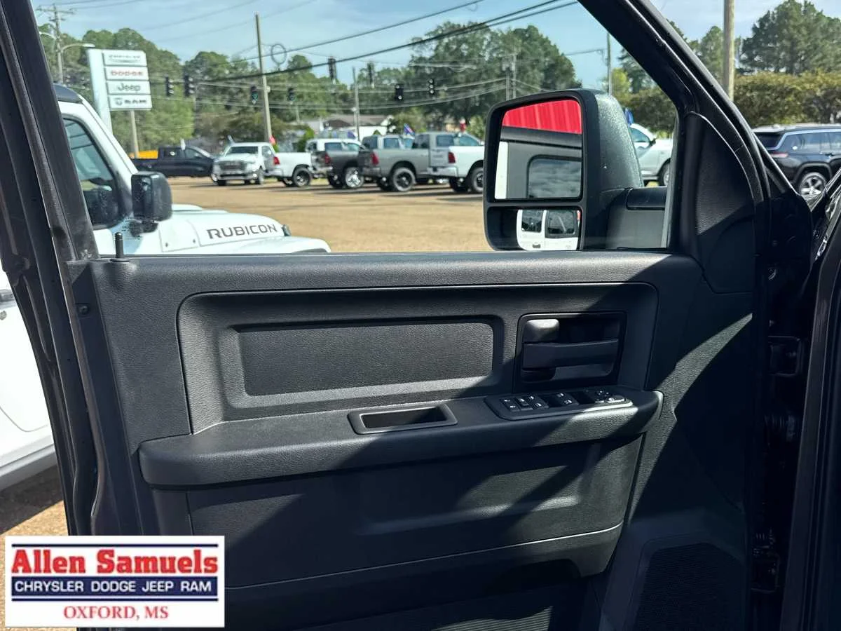 2026 RAM 3500 Tradesman - Photo 10