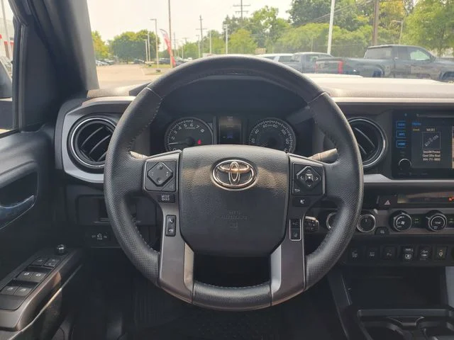 Used 2018  Toyota TRD Sport image 13