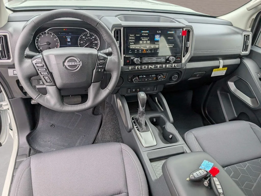 New 2026 Glacier White Nissan Crew Cab SV image 17