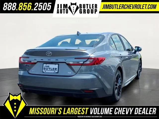 Used 2025  Toyota LE image 25