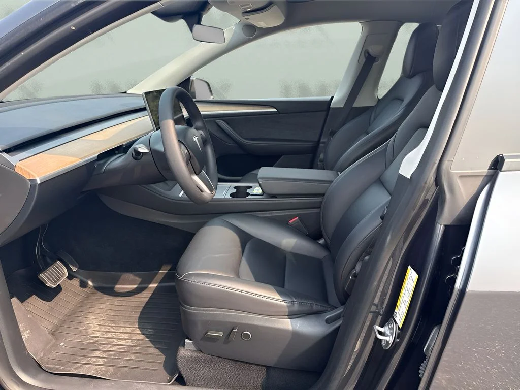 Used 2024 Gray Tesla Long Range image 5