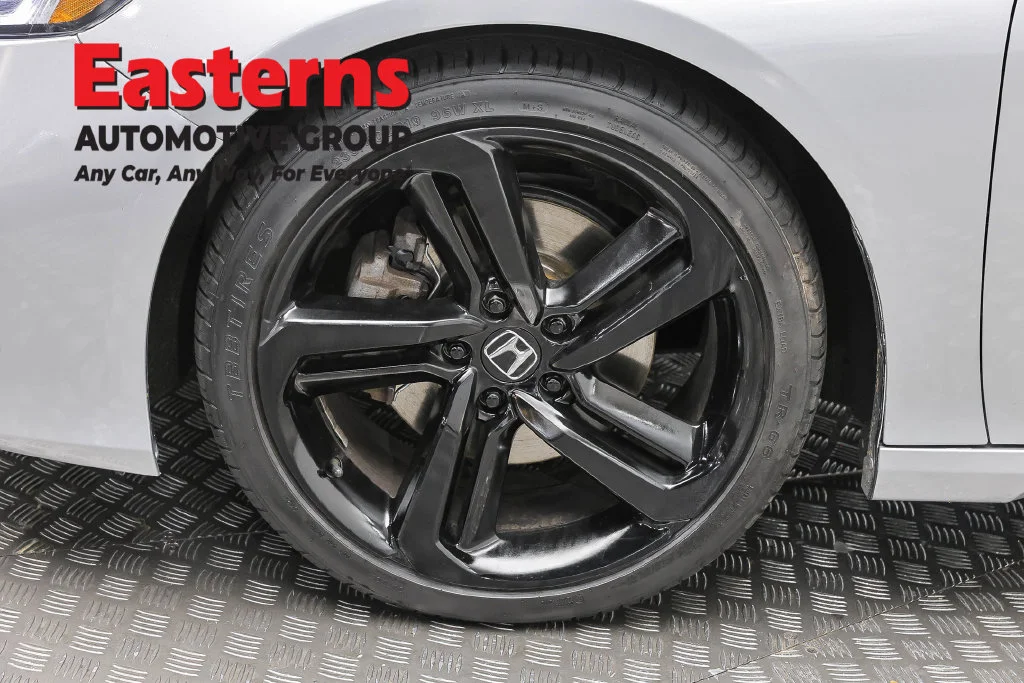 Used 2022 Gray Honda Sport image 31