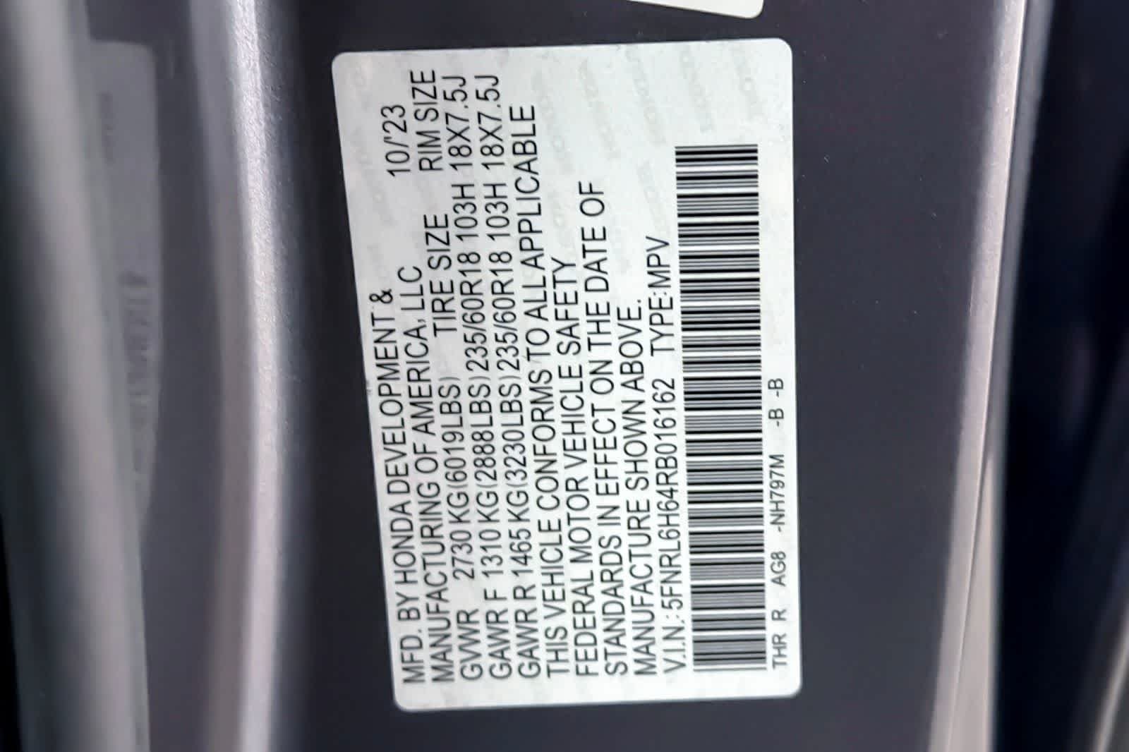 Used 2024 Modern Steel Metallic Honda EX-L image 29