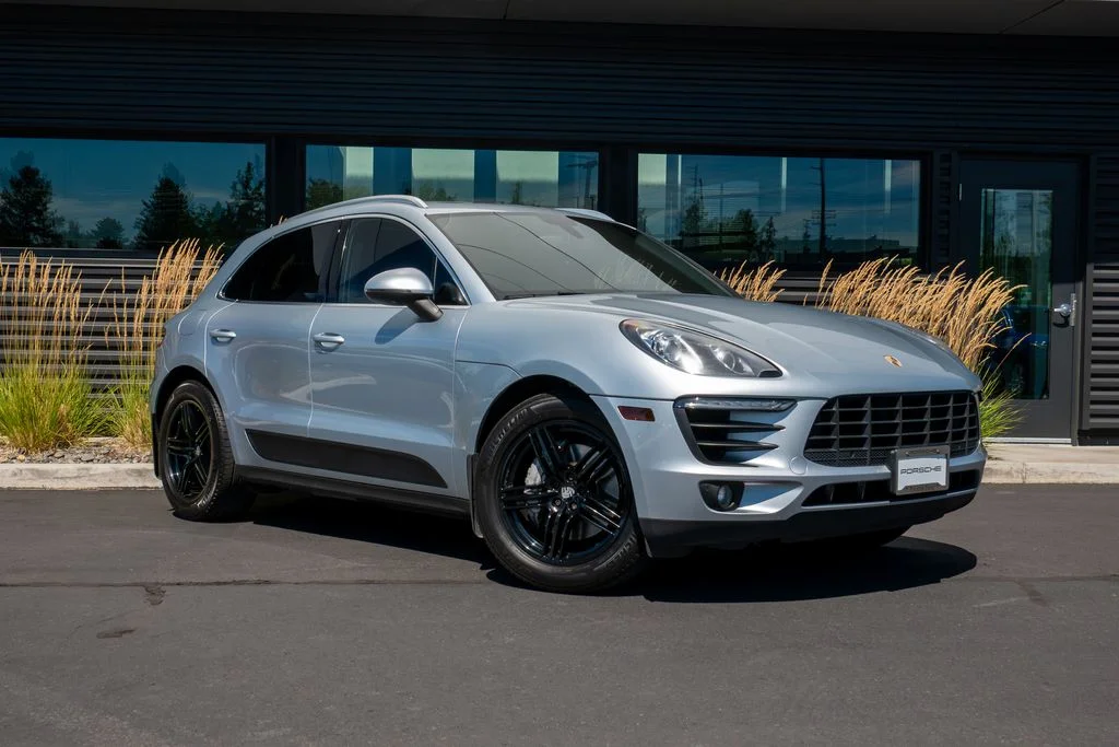 Used 2016 Silver Porsche S image 17