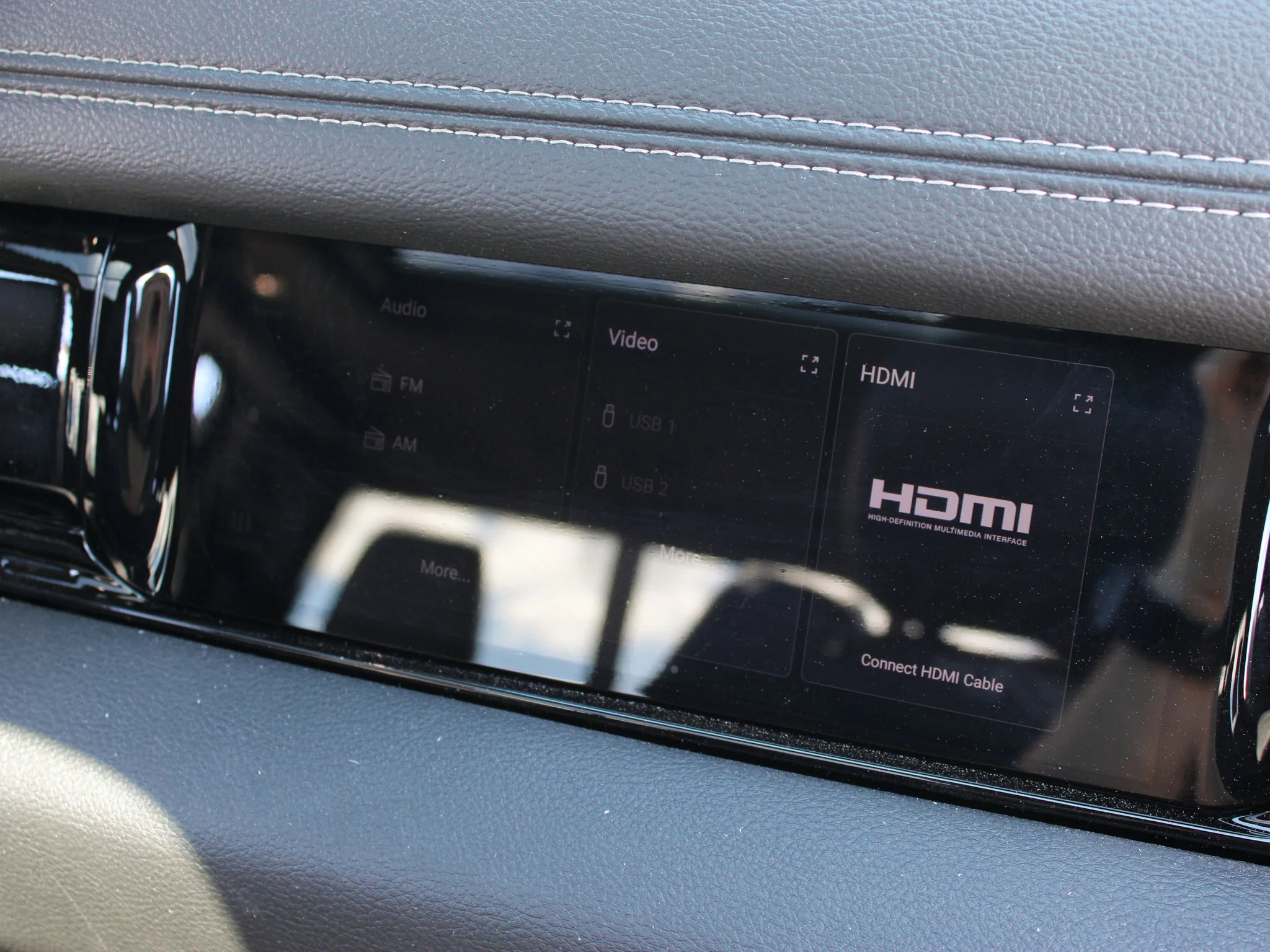 New 2026 Black RAM Sport* image 14