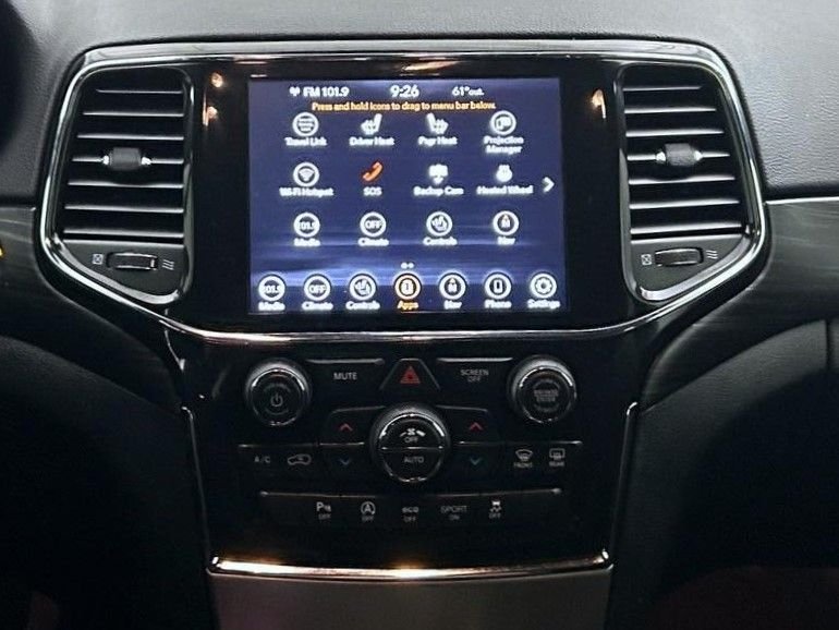 Certified Used 2022 White Jeep Laredo X image 12