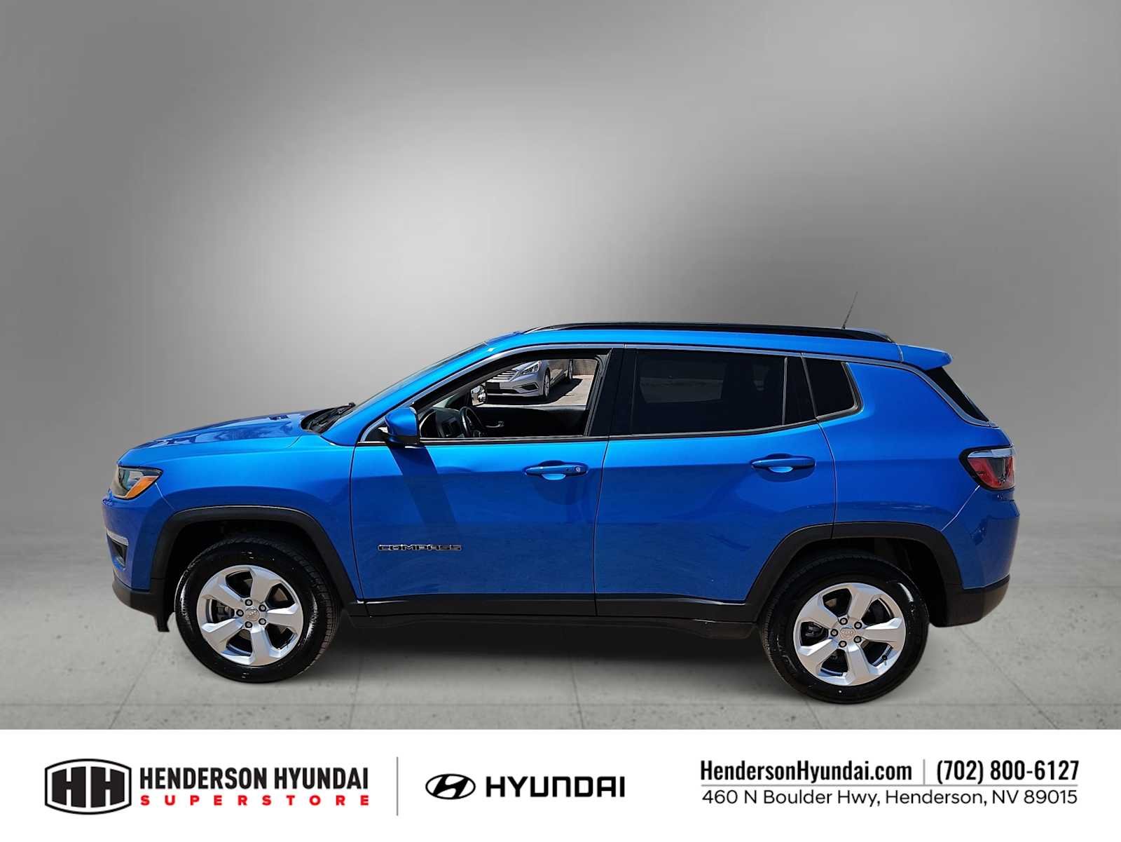 Used 2020 Laser Blue Pearlcoat Jeep Latitude image 5