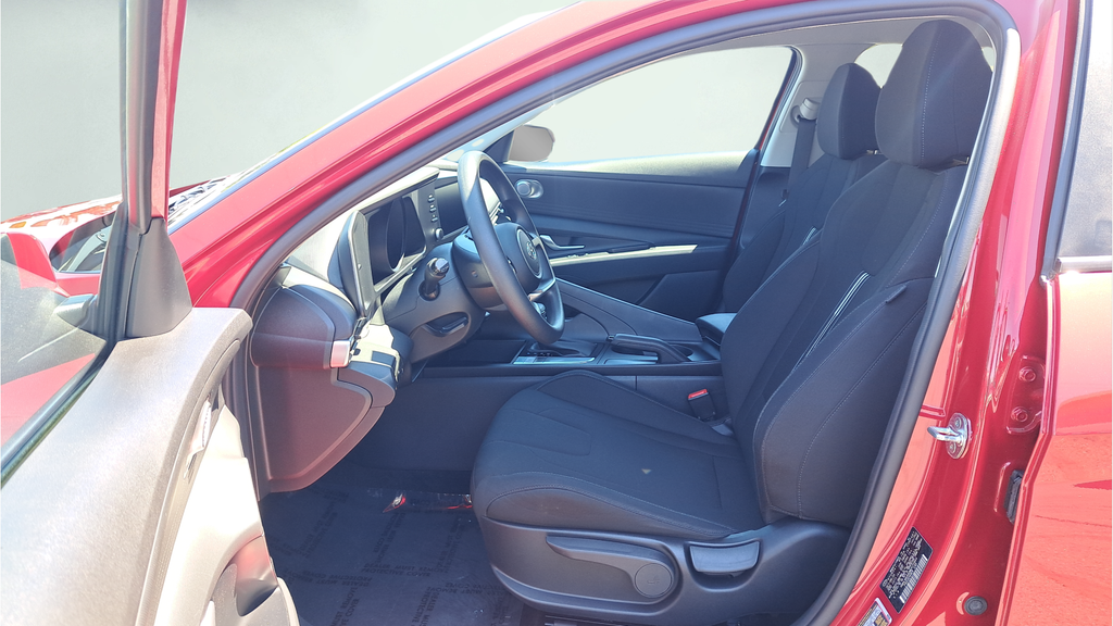 Used 2021 Red Hyundai SEL image 10
