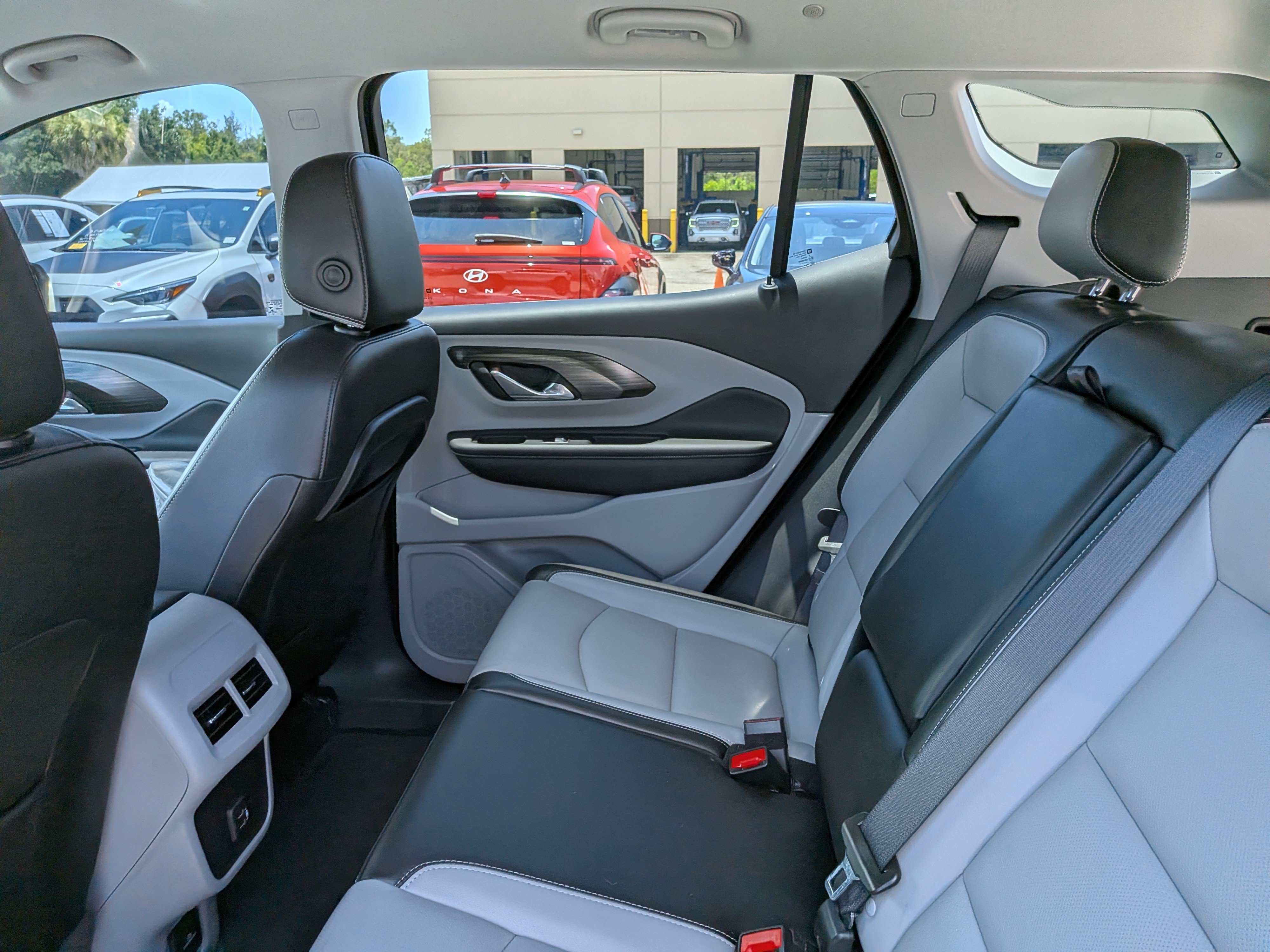 2022 GMC Terrain SLT - Photo 15