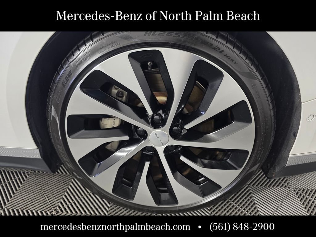 Used 2023 White Lucid Grand Touring image 17