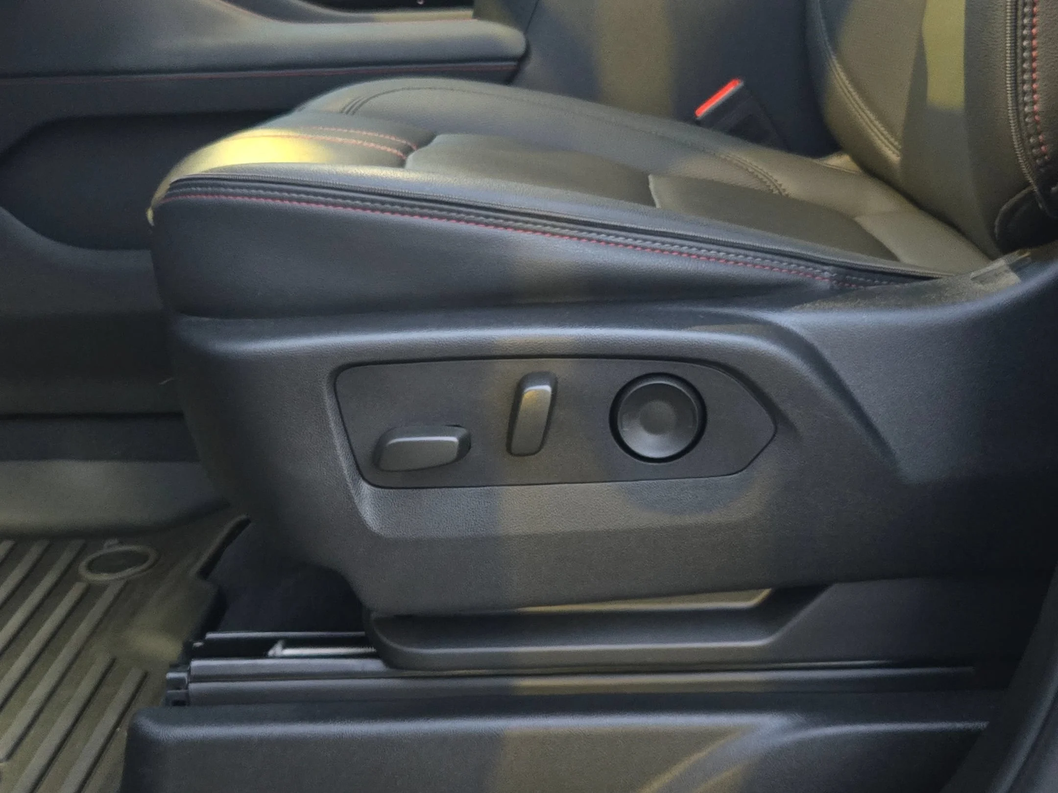 Used 2024 Black Chevrolet RST image 23