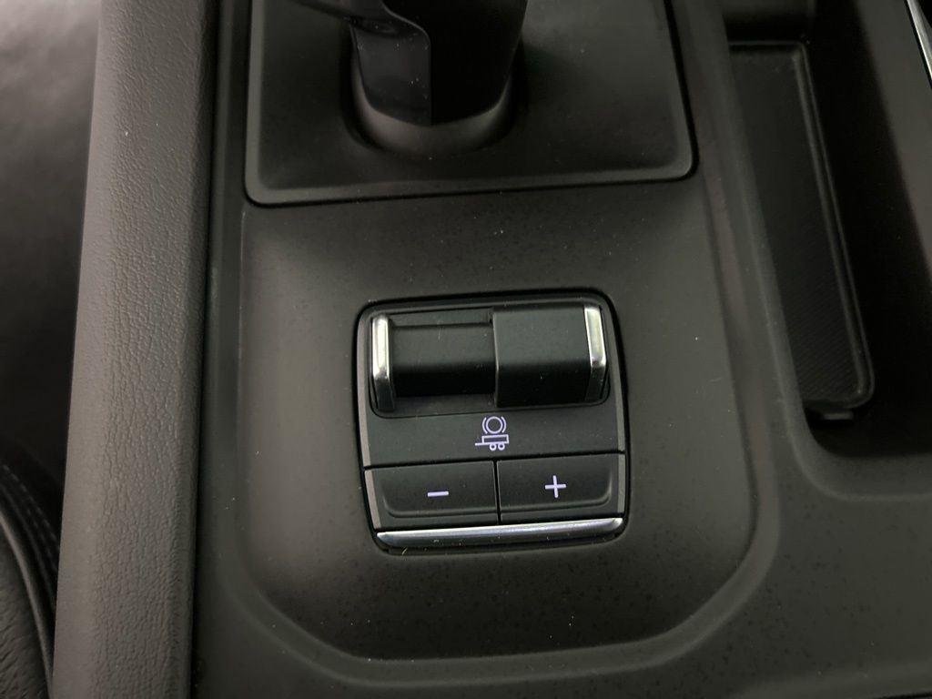 Used 2025 Onyx Black GMC Denali image 33