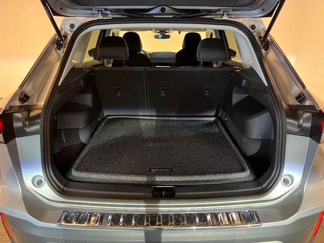 New 2026 Silver Volkswagen 2.0T S image 5