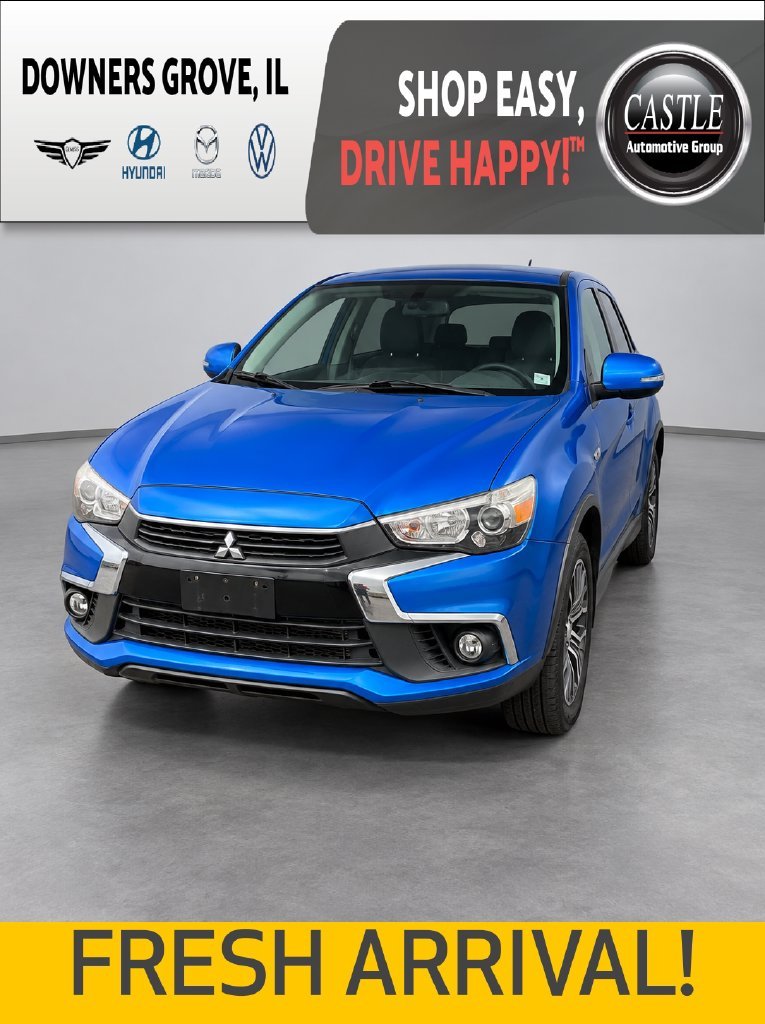 Used 2017  Mitsubishi 2.0 ES image 1