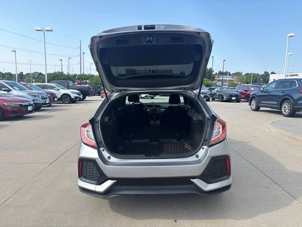 Used 2018 Silver Honda LX image 42