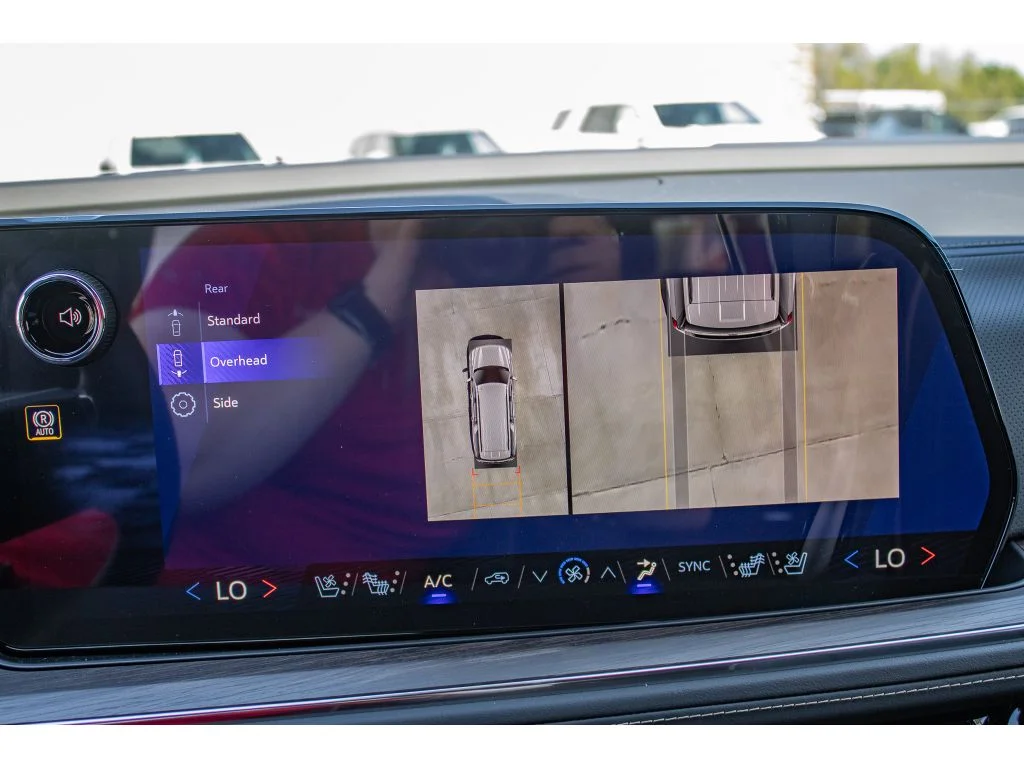 2026 Chevrolet Suburban Premier - Photo 55
