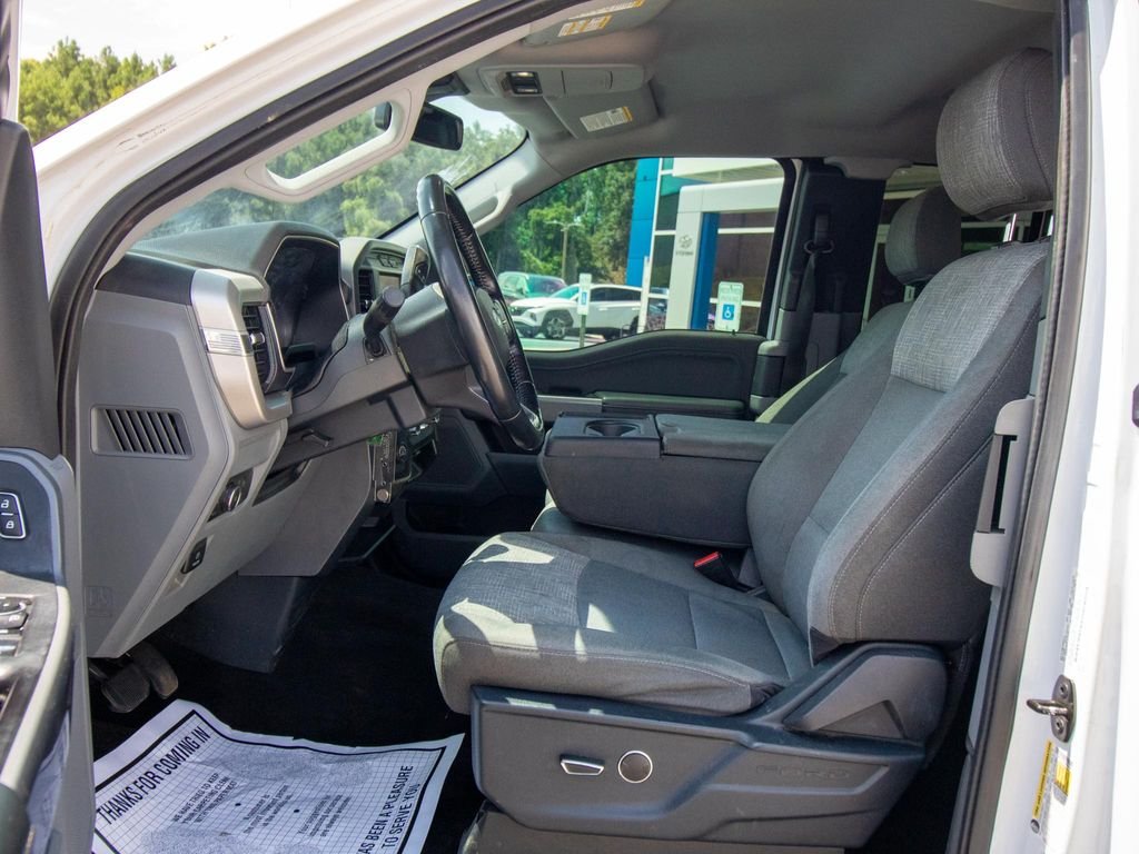Used 2021 White Ford XLT image 6