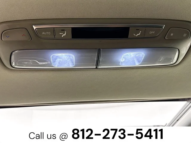 Used 2022 White Kia S image 26