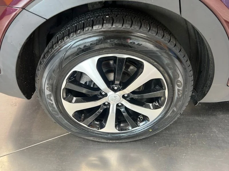 Used 2018 Purple Kia EX image 10