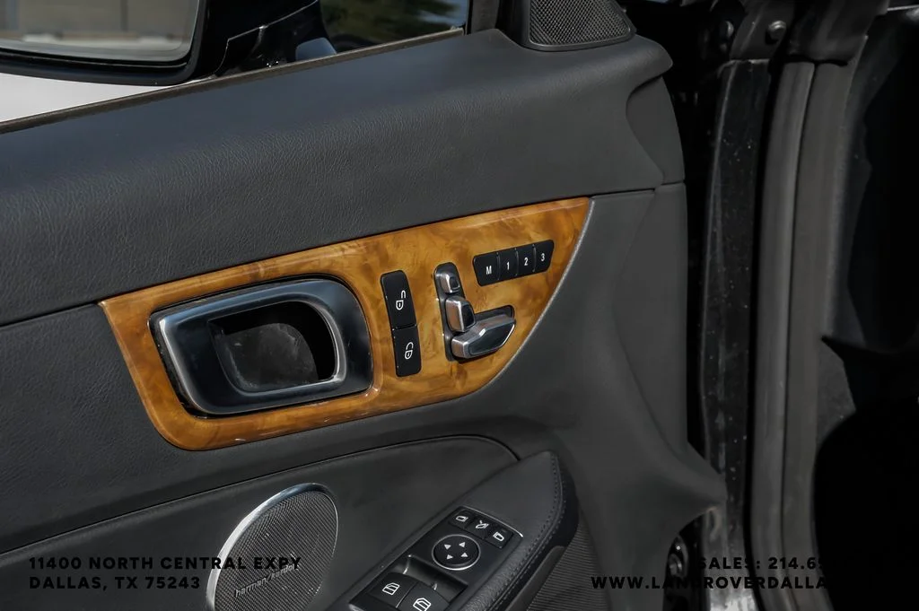 Used 2019 Gray Mercedes-Benz SLC 300 image 40