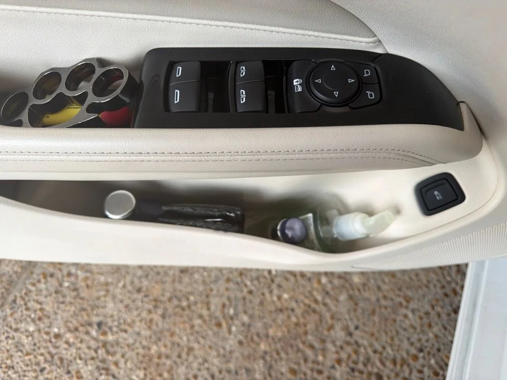 Used 2021 White Cadillac Luxury image 8