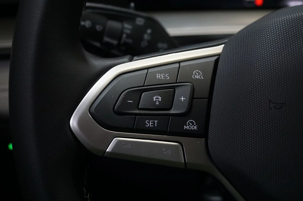 New 2026 Gray Volkswagen 2.0T SE image 21