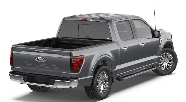 New 2026 Carbonized Gray Metallic Ford XLT image 26