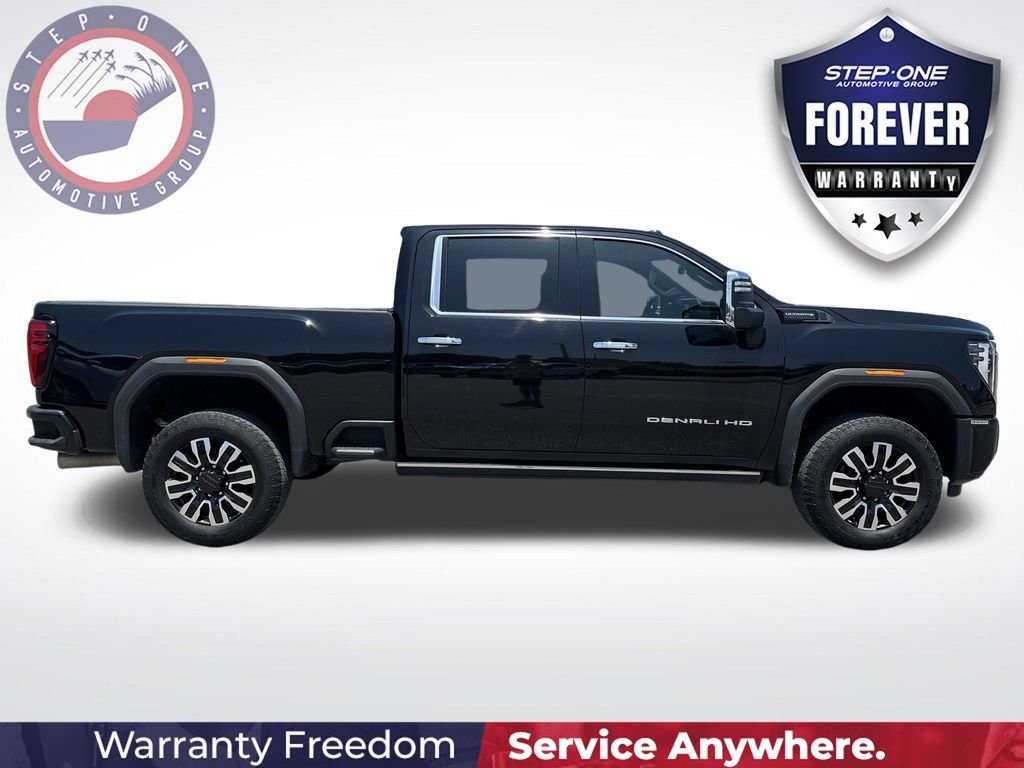 Used 2024 Black GMC Denali Ultimate image 7