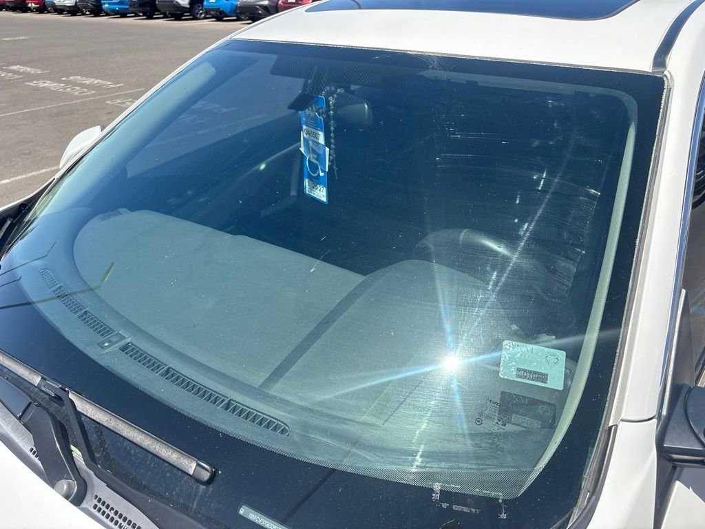 Used 2016 White Honda EX-T image 12