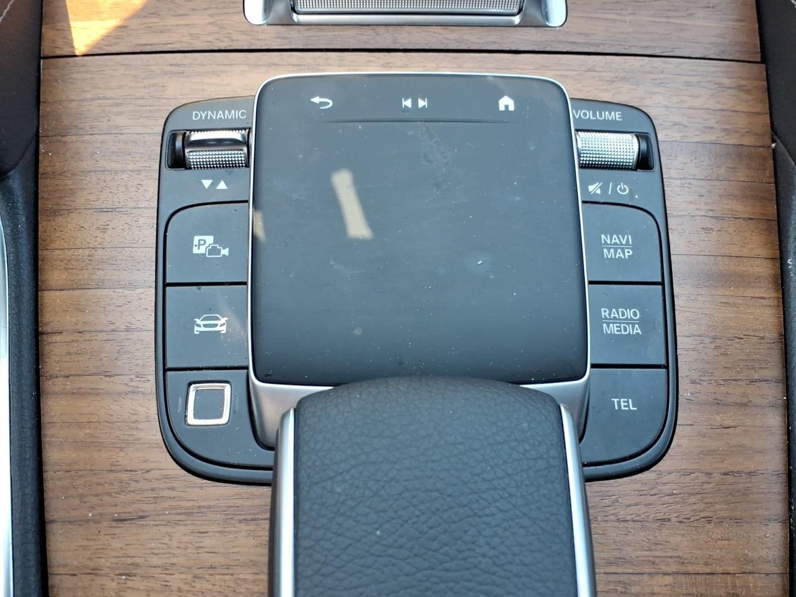 Certified Used 2025  Mercedes-Benz GLE 350 image 20