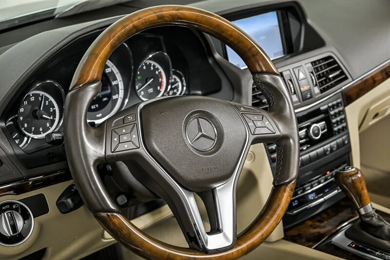 Used 2013 Palladium Silver Metallic Mercedes-Benz E 350 image 19