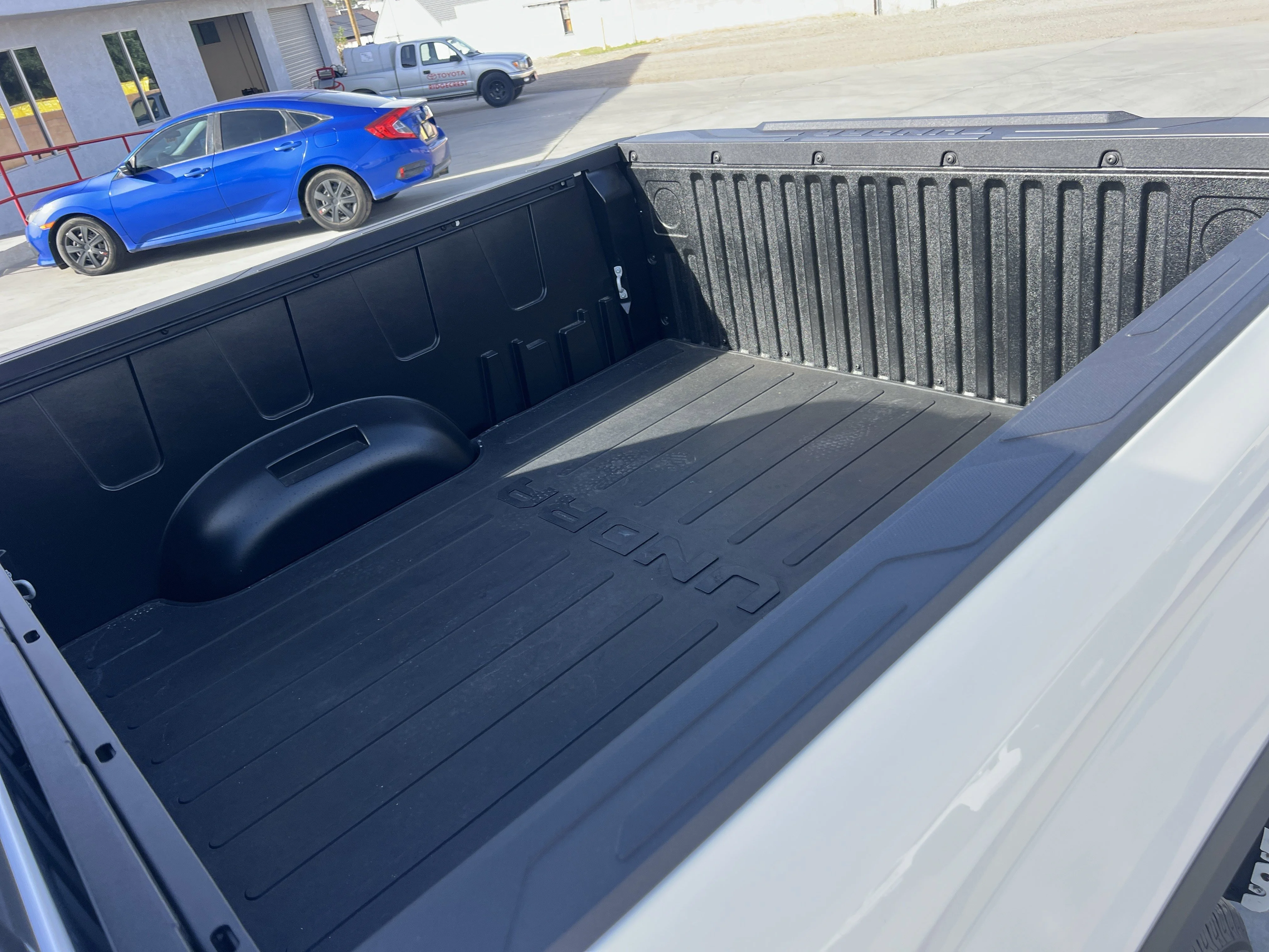 2026 Toyota Tundra SR5 - Photo 21