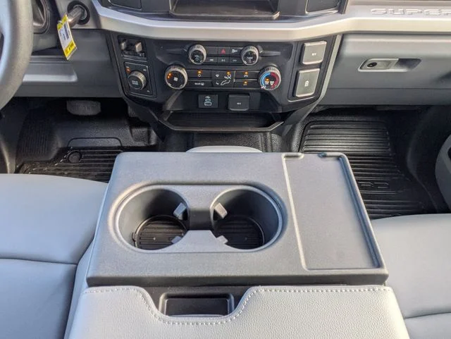 New 2027 Oxford White Ford F-350® XL image 18