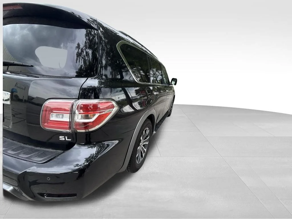 Used 2020 Black Nissan SL image 8