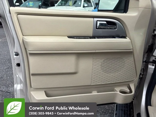 Used 2017 Gold Ford Limited image 14