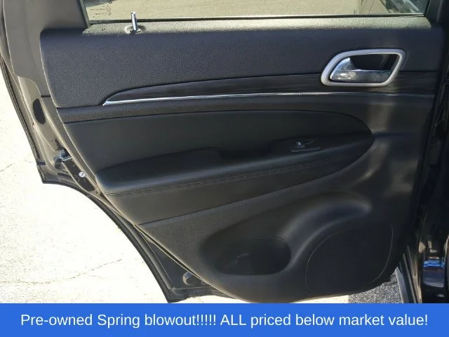 Used 2020 Black Jeep Limited image 35