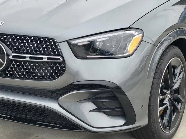 Used 2026 Gray Mercedes-Benz GLE 450 image 8